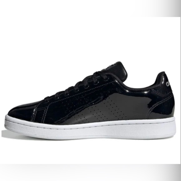 WMNS) adidas Advantage 'Black Patent' EE7497 - Picture 2 of 8